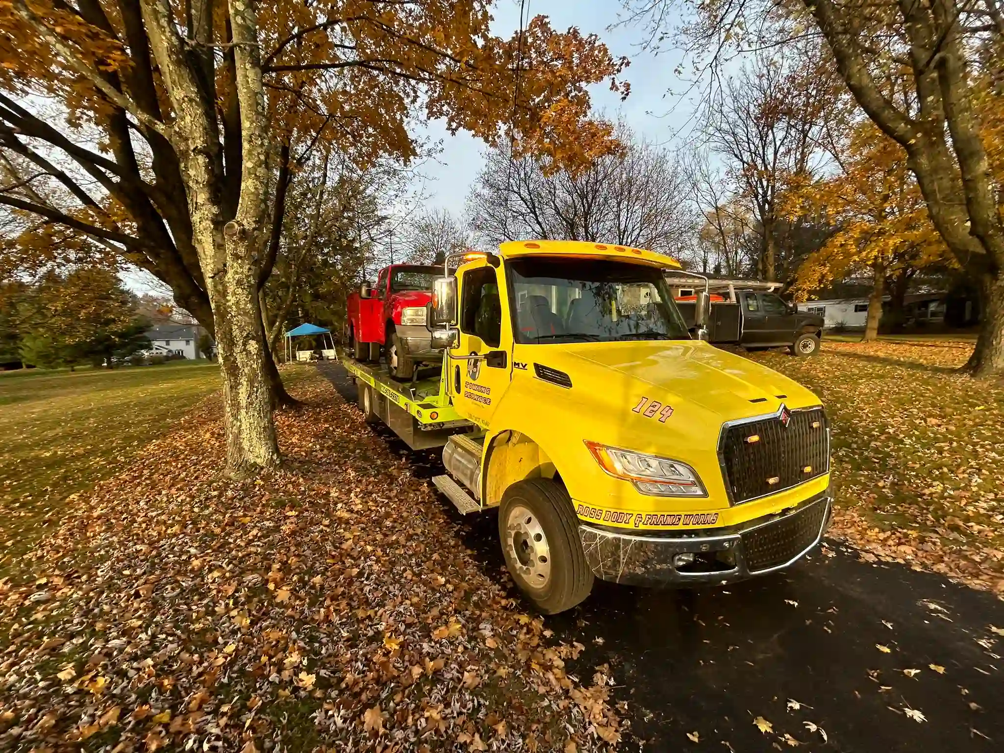 A1 Towing Red Work Truck car and SUV towing
